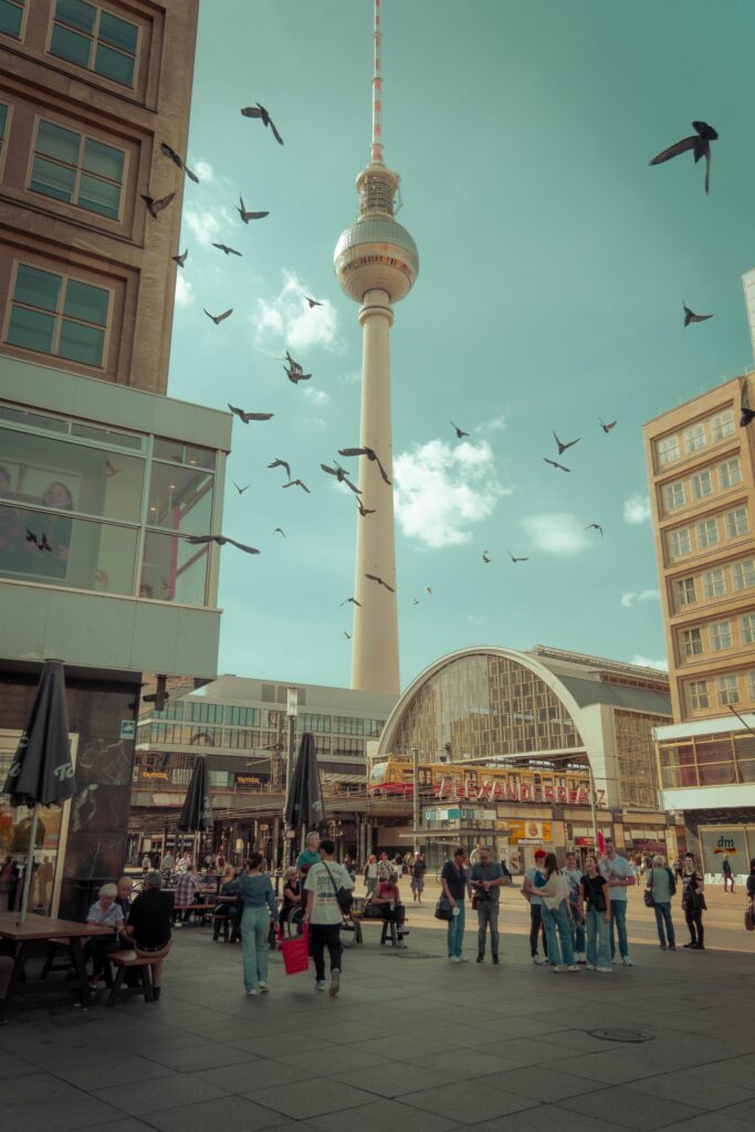 Alexanderplatz Öffnungszeiten